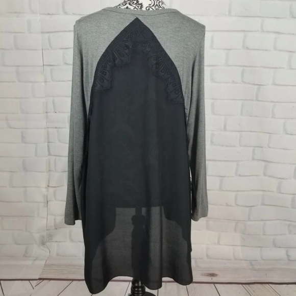 Long Sleeve Stretch Top with Knit Lace Back - Picture 10 of 16